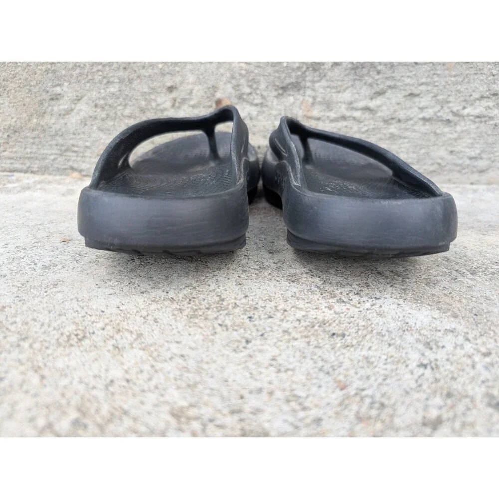 Oofos Sandals Flip Flops Recovery Thong Mens 6 Womens 8 EU 39 Black